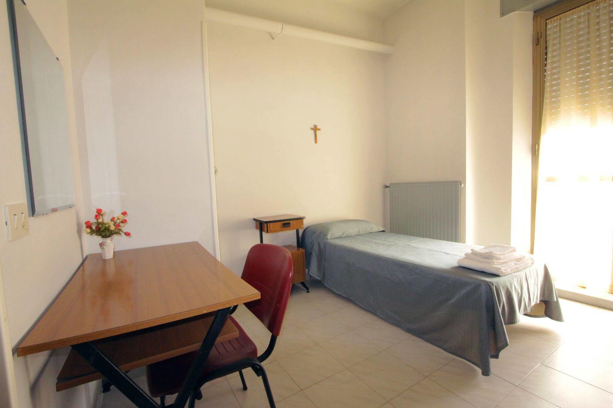 Casa Per Ferie Margherita Diomira 호텔 로마 외부 사진